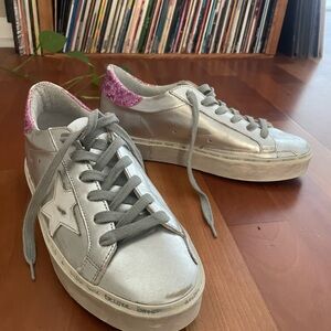 Golden Goose Hi Star Sneakers Women’s size 8 / Italian 38